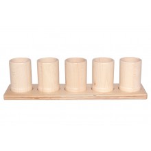 Quiver bar with 5 quivers natural