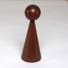 Wooden cone 16 cm lacquered