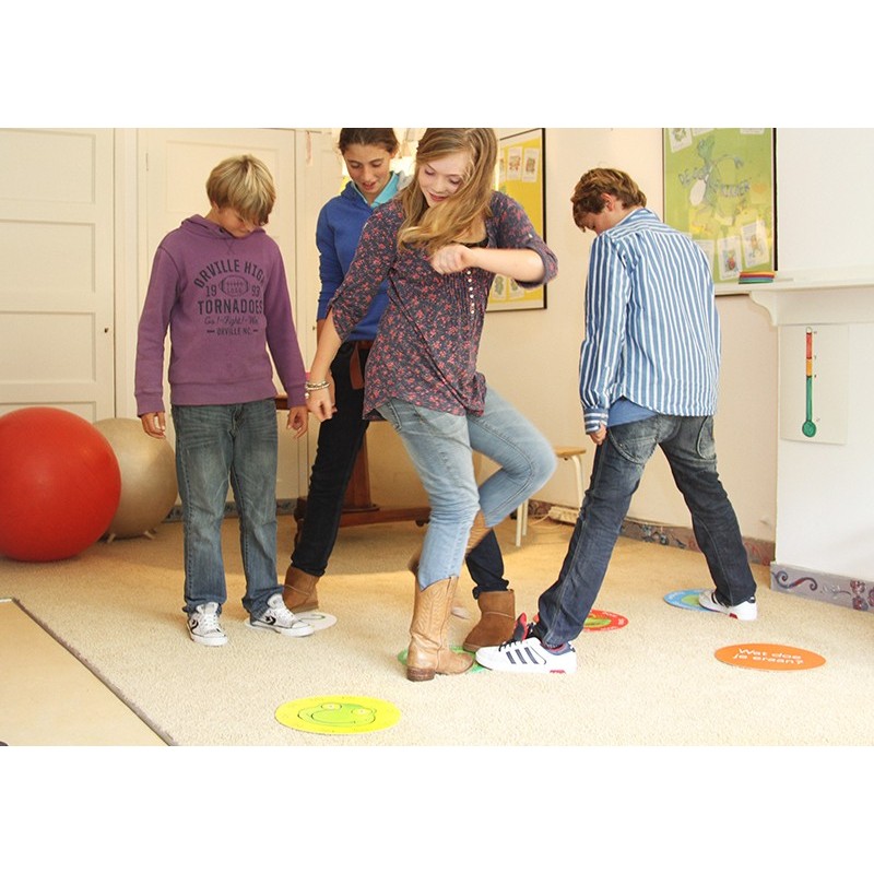 Show jumping game - Do you know your feelings Show jumping game - Do you know your feelings