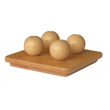 Vier Kugeln auf Vertikalstiften