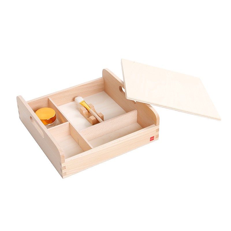 Holzbox für Übungen zum Kleben Holzbox für Übungen zum Kleben