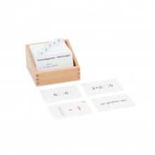 Kasten mit Aufgaben für die farbigen Perlentreppen