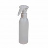 Sprühflasche für das Fensterputzen