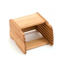 Chest of drawers for 6 animal puzzles