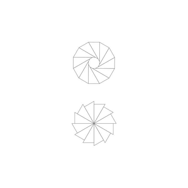 Blue Triangles (Dieser Artikel ist auch in deutsch erhältlich)